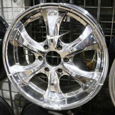 RIN 20 VACCUM CHROME 20X8.5 ET25  6X139.7 CB106